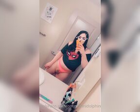 Danni Dolphin aka Omgdannidolphin OnlyFans Video 0