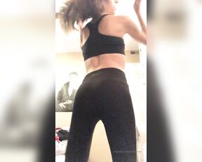 Jamie Forever aka Jamieforeverx OnlyFans - Do y’all like vids in my work out clothes