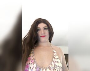 Kymmy Harper aka Kymmyharper OnlyFans - Here’s a group of short videos I took playing and showing off for you Hope you enjoy peaking t 8