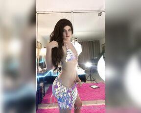 Kymmy Harper aka Kymmyharper OnlyFans - Here’s a group of short videos I took playing and showing off for you Hope you enjoy peaking t 8