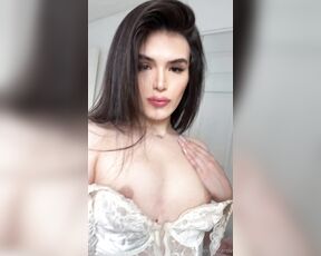 Elvira aka Elvirarelv OnlyFans - Ltimamente necesito que alguien me apague