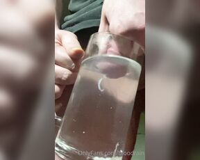 TS Alice Blaque aka bloodrain OnlyFans - Here’s a custom cumshot video I did for someone wanted me to cum in water