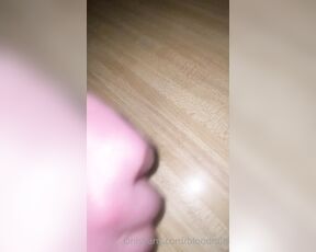 TS Alice Blaque aka bloodrain OnlyFans - Here’s a custom cumshot I did! It’s cum on a surface” and it’s the 2nd one