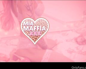 Mia Maffia aka mia_maffia OnlyFans - Ive fucked a lot of girls boyfriends, so Ive been told to go fuck myself multiple