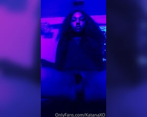 TS katanaXO aka katanaxo OnlyFans - I just woke up So horny