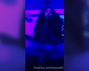 TS katanaXO aka katanaxo OnlyFans - I just woke up So horny