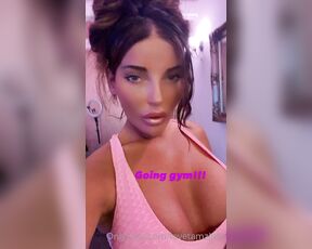 Love Tamzin Ts aka lovetamzints OnlyFans - Pre gym video !!!!