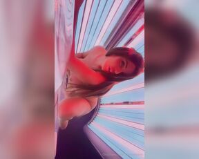 Love Tamzin Ts aka lovetamzints OnlyFans - You know I love a sunbed video !!! Well what else can a girl do for