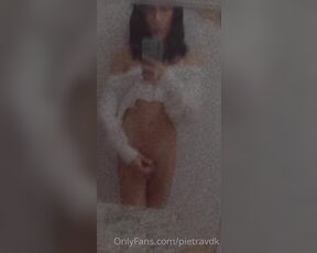 Pietravdk aka pietravdk OnlyFans - A little angel that fell from the sky