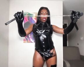 Dallas Vixen aka dallas_vixen OnlyFans - You BETTER CUM here & enjoy this 1st PREVIEW of my LATEST DOMINATRIX video EXLUSIVELY dropping