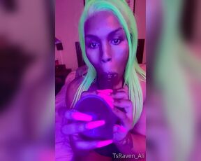 TsRaven aka bellagotthroat OnlyFans Video 6307