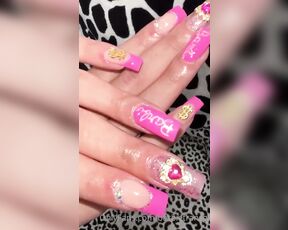 Gabriela Barbie aka barbietransg OnlyFans - New manicure