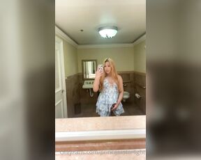 PrincessStarLight aka princessstarlight OnlyFans - Beautiful day in Sarasota, FL Had to step away from lounging poolside and make this video