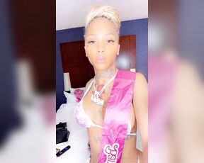 Ziyah Bonds aka bubbleslove OnlyFans - Big Barbie