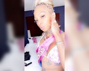 Ziyah Bonds aka bubbleslove OnlyFans - Big Barbie