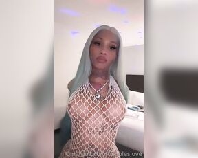 Ziyah Bonds aka bubbleslove OnlyFans - Big bubbles