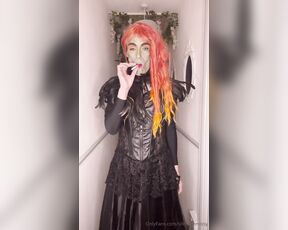 TS Missy aka silksatinmissy OnlyFans - I put a spell on you