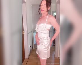 TS Missy aka silksatinmissy OnlyFans - I splashed out this new dress, and wow did I splash at the end