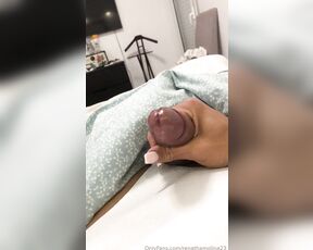 Renata Molina aka renathamolina23 OnlyFans - Antes de dormir e bueno vaciar ls huevos jejejeje