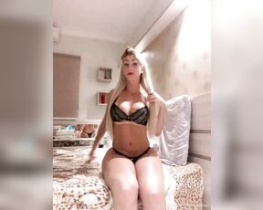 Leticia Close aka leticiaclose OnlyFans Video 2644