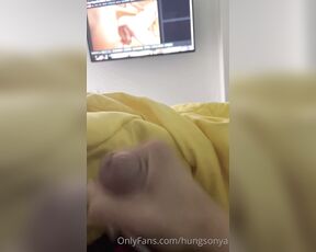 SonyaHung aka hungsonya OnlyFans - Cozy in bed but had to bust a nut in your mouth next time