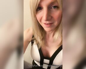 TS Jessica Presley aka Jessicapresley OnlyFans - New dress