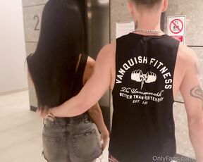 Ladyboy_maria aka ladyboymaria199 OnlyFans Video - I see him at the gym and he invited me to his room and he