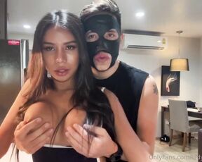 Ladyboy_maria aka ladyboymaria199 OnlyFans Video - We both cum at the same Time  Full video 20 min