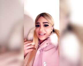 Andrea Anaconda aka andreaanaconda OnlyFans Video - Came in from the cold  had to warm up