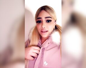 Andrea Anaconda aka andreaanaconda OnlyFans Video - Came in from the cold  had to warm up