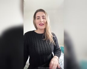 Britishmeghanspice aka britishmeghanspice OnlyFans Video - Merry Xmas