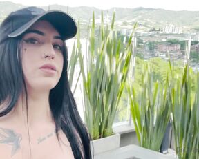 Dannaxlove aka dannaxlove1 OnlyFans Video - Hey guys, you cant miss this week a great video with this beautiful woman, my friend,