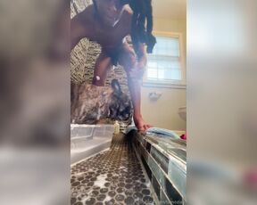 Scorpion Stallion aka tsmoziah OnlyFans Video - Bath time