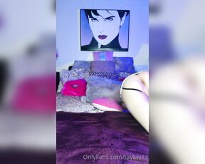 TayTay aka taytay73 OnlyFans Video - Watch my eyes swell up with tears while I suck this toy before I slide it