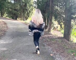 Ana Mancini aka anamancini OnlyFans Video - Im shy  in public tuscany