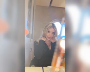 Ana Mancini aka anamancini OnlyFans Video - Diner time with me