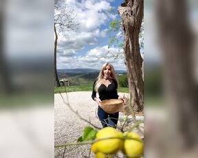 Ana Mancini aka anamancini OnlyFans Video - Preparing limoncello for you my love