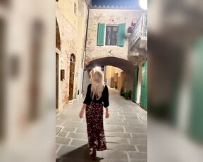 Ana Mancini aka anamancini OnlyFans Video - Discovering new places in Tuscany  Adventure mode