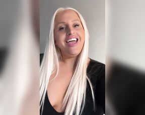 Naomi Platinum TS aka Naomiplatinum OnlyFans Video 4442