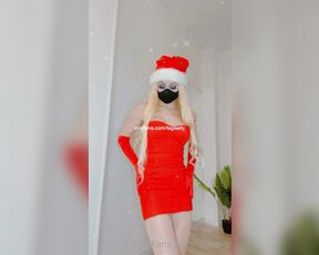 Giselly Angel aka Tsgiselly OnlyFans - Jingle bell jingle bell … surprise