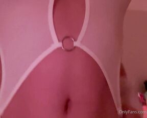 Julia aka Carolinebabiee OnlyFans - 1