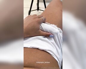 Larissa Olympio aka olympio_larissa OnlyFans Video - wanna see me cum on vid call