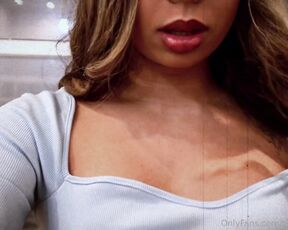 Larissa Olympio aka olympio_larissa OnlyFans Video - I love to show u my new tits