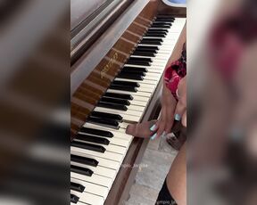 Larissa Olympio aka olympio_larissa OnlyFans Video - Im learning how to play piano in a different way