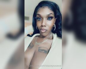 Staceysosexxi aka staceysosexxi OnlyFans Video - Before I got naked