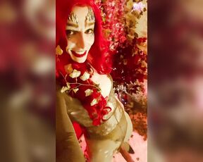 TS Lucia Maya aka luciamaya OnlyFans Video - Poison Ivy Cosplay Bonus Video