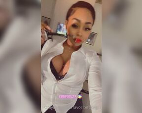 MISS_LONG aka favoriteforeign OnlyFans Video - Leaked favoriteforeign 7519