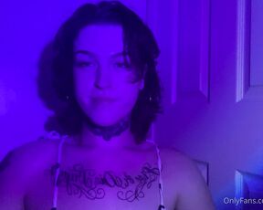 TS Violet aka tsviolethaze OnlyFans Video - I was so horny come jerk off with me