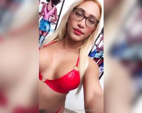 TS Barbietupecado aka barbietupecado OnlyFans Video - Qué tal me veis