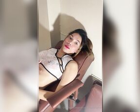 Sofia Ladyboy Bangkok aka sofialadyboybangkok OnlyFans Video - bang2021 after staff party him like to be with me